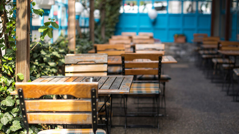 La Salud Mental en el sector de la Hostelería. Mejorando el Bienestar Emocional