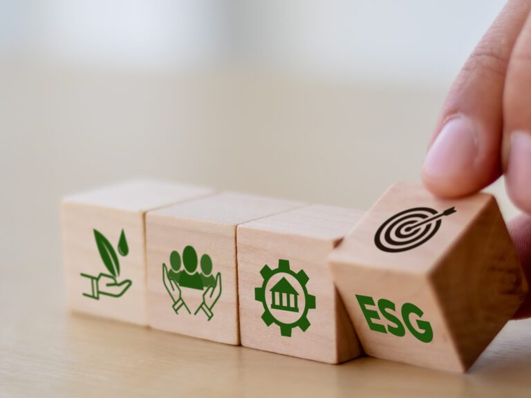 ¿Sabías que… las memorias de sostenibilidad requieren de información relativa a las personas con discapacidad en las empresas?